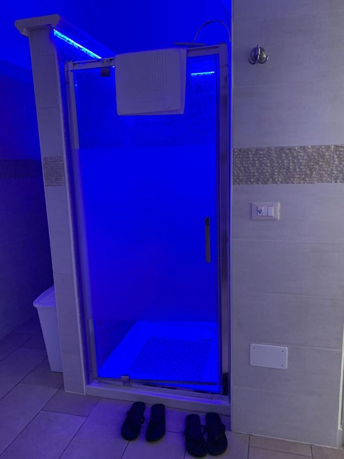 V&M Suite Con Jacuzzi ออสตูนี ภายนอก รูปภาพ