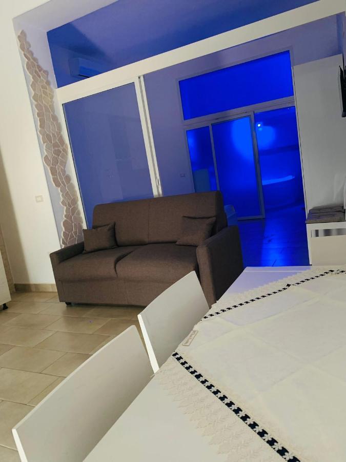 V&M Suite Con Jacuzzi ออสตูนี ภายนอก รูปภาพ